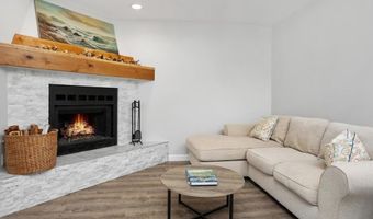 2345 Levante St, Carlsbad, CA 92009