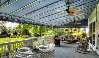 457 POPPASQUASH Rd, Bristol, RI 02809