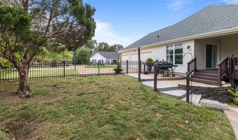 915 Timber Glen Ln, Ballwin, MO 63021