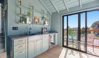 210 Thunderbird Dr, Aptos, CA 95003