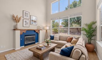 7409 Palomas Park Ave NE, Albuquerque, NM 87109