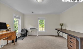 317 Dillard Dr, Jefferson, NC 28640