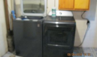 301 N CHURCH St, Albany, IL 61230