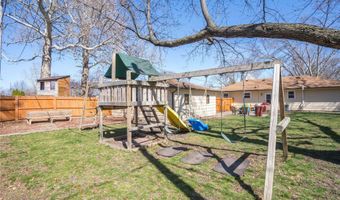 112 NW Des Moines St, Ankeny, IA 50023