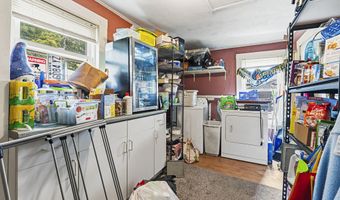 48 Drummond St, Auburn, ME 04210