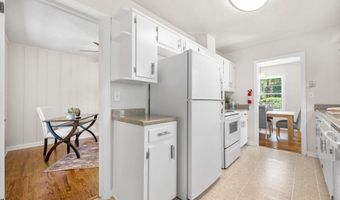 2134 Trailwood Rd, Decatur, GA 30032