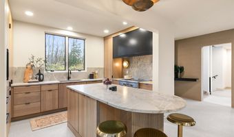 8830 NW 35th St, Ankeny, IA 50023