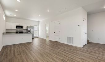 601 Apollo Ave, Bentonville, AR 72713