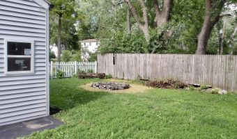 25076 W Edgar Ave, Antioch, IL 60002