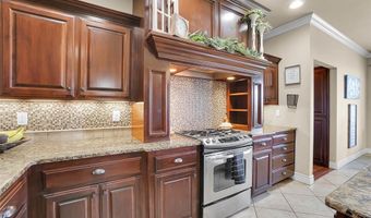 916 Isabella Ln, Altus, OK 73521