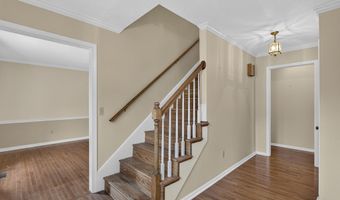 19368 Triple Crown Dr, Abingdon, VA 24211