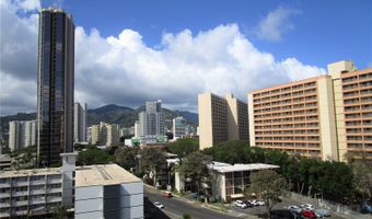 1560 Kanunu St 920, Honolulu, HI 96814