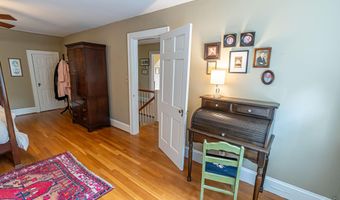 461 Circle Dr, Abingdon, VA 24210