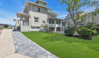 32 Inlet Ter, Belmar, NJ 07719