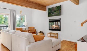 1755 Robinhood Rd, Annapolis, MD 21401