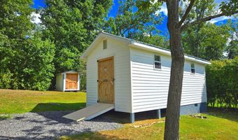 117 LAKE VIEW Dr, Augusta, WV 26704