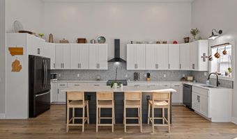 9815 Snow Pointe Dr SE, Alto, MI 49302