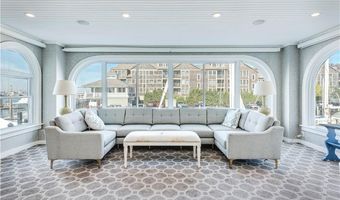 28 Brown And Howard Wharf 102, Newport, RI 02840