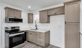 252 GLENDELLA Dr, Avondale, LA 70094