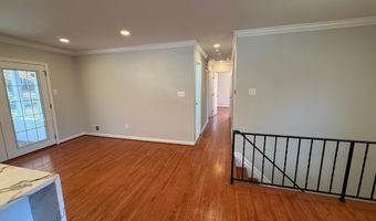 4721 SPRINGBROOK Dr, Annandale, VA 22003