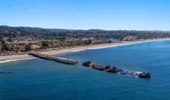 516 Gertrude Ave, Aptos, CA 95003