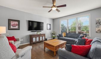 1600 Creeks Crossing Dr, Algonquin, IL 60102