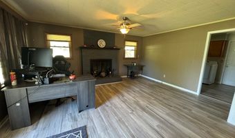 105 Able St, Big Sandy, TN 38221