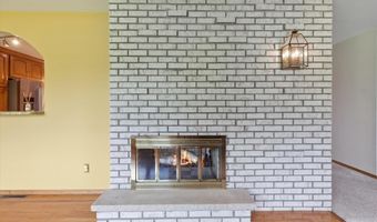 4403 W Riverview Dr, Alma, MI 48801