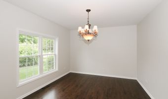 1321 Ivy Ln, Algonquin, IL 60102