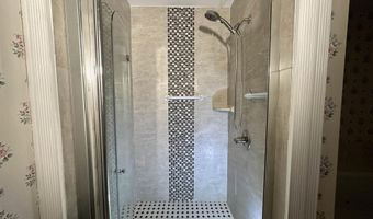 4406 Fourchon Dr, Baker, LA 70714