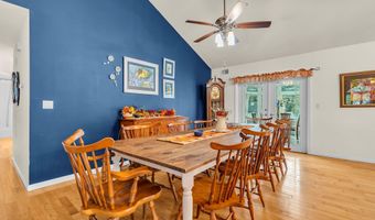 8 Laurel Ln, Bayville, NJ 08721
