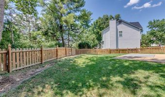 13153 Barrett Meadows Dr, Des Peres, MO 63021