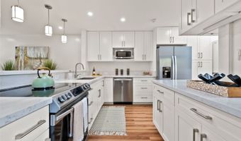 375- A Haleloa Pl A601, Honolulu, HI 96821
