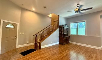 1907 S Shore Dr, Albert Lea, MN 56007