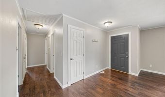 2401 SE 16th St, Bentonville, AR 72712