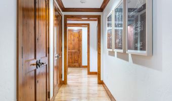 100 Bachelor Ridge Rd 3304, Avon, CO 81620