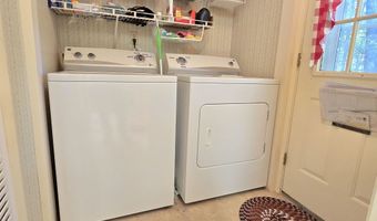 102 Osprey Rd, Alton, NH 03809