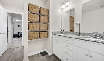 169 Carriagebrook Cir, Camden, SC 29020