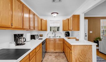 9110 Dove St, Bay St. Louis, MS 39520