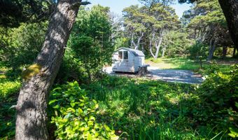 88677 WHITING Ln, Bandon, OR 97411