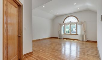 1773 W Whispering Ct, Addison, IL 60101