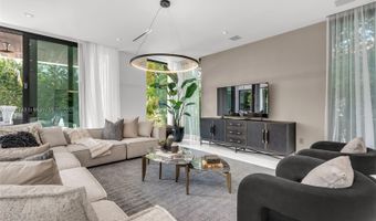 124 Park Dr, Bal Harbour, FL 33154