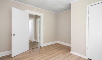 426 E D St, Anniston, AL 36207