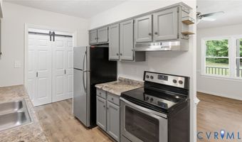244 Corann Dr, Aylett, VA 23009