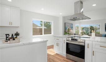 4566 Hancock Cir, Oceanside, CA 92056