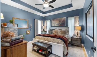 1123 N Dewey St, Auburn, IN 46706