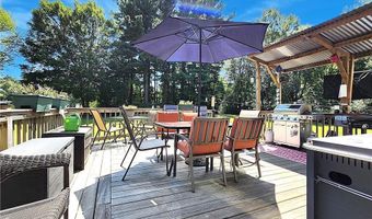 30 Twin Lakes Ave, Coventry, RI 02816