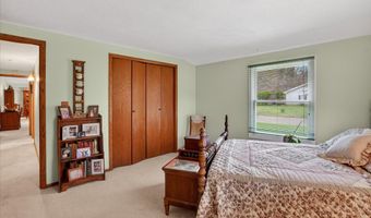 908 Cram Ln, Albion, MI 49224