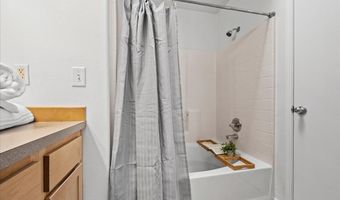 20637 NW PAINTED MOUNTAIN Dr, Beaverton, OR 97006
