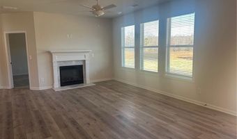 326 Rodeo Dr, Auburn, GA 30011